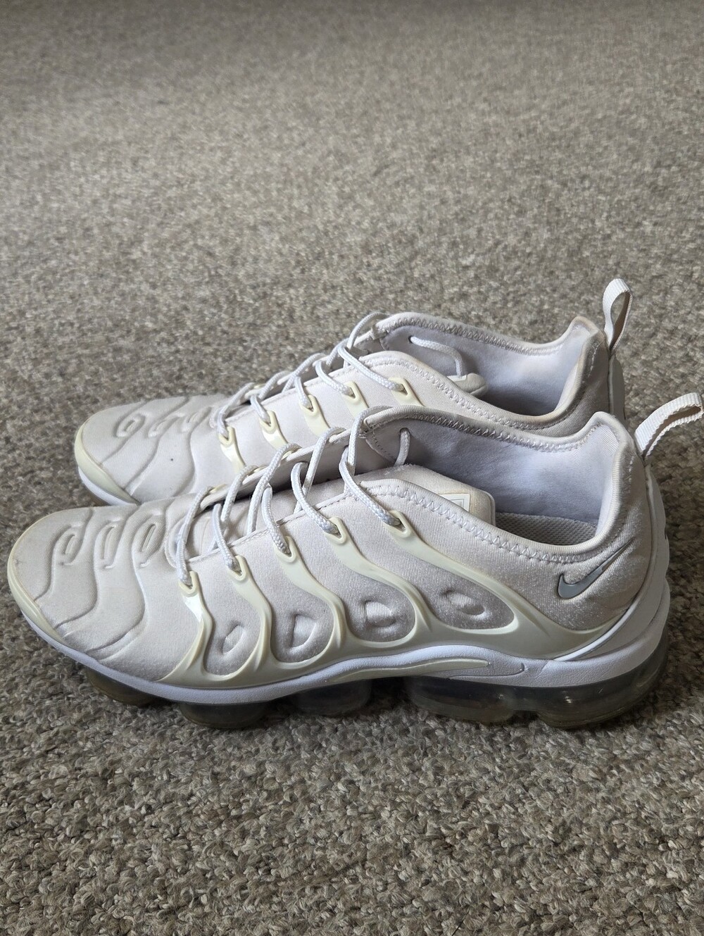 Nike Air VaporMax Plus White Platinum Sneakers Men’s Size 12 924453-100